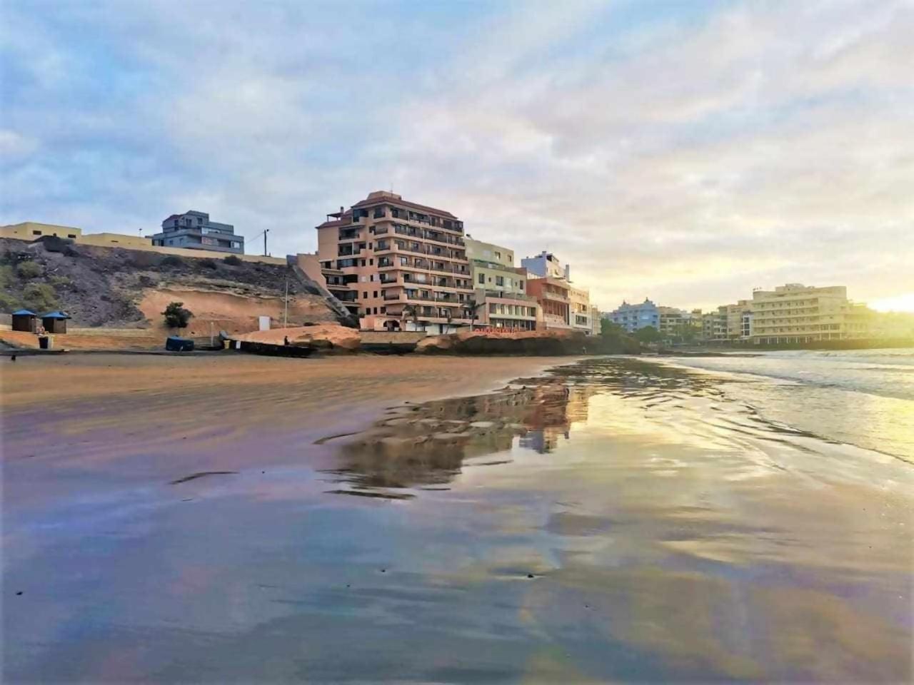 Rentenerife El Medano Beach Life Exteriör bild