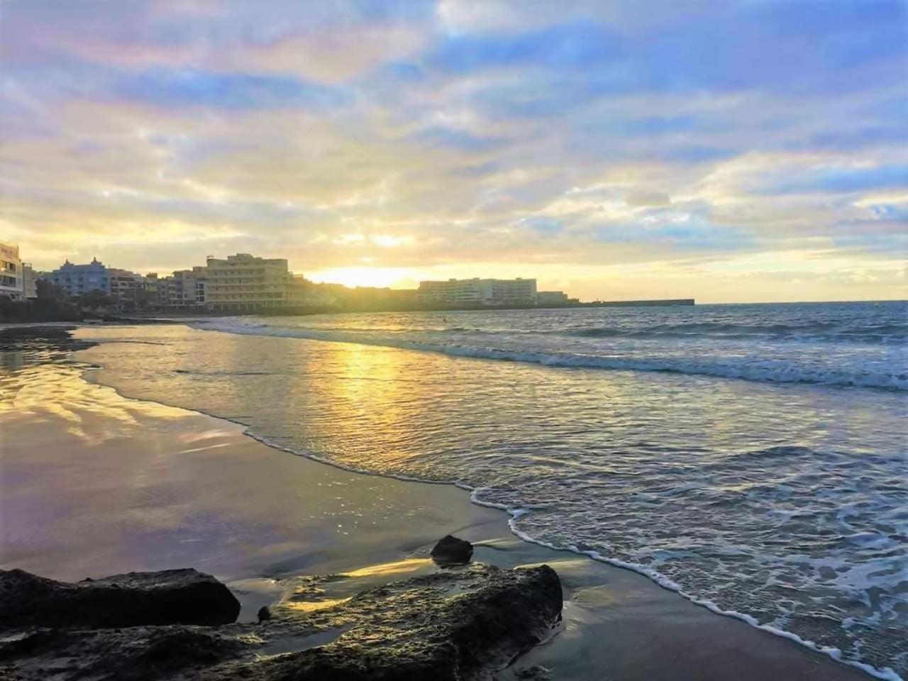 Rentenerife El Medano Beach Life Exteriör bild